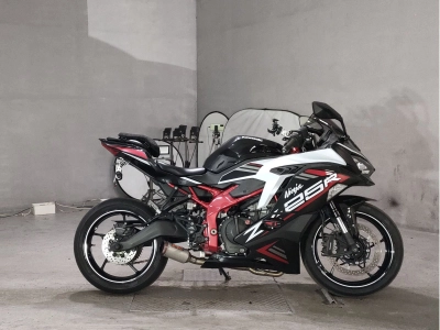 Kawasaki  NINJA ZX-25R SE