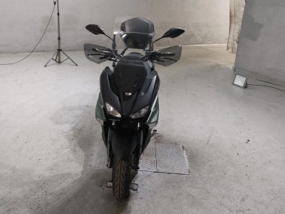 Yamaha X FORCE 