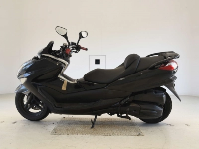 Yamaha  MAJESTY 250-4(SHO LOUIS  NOT EQUIPPED )
