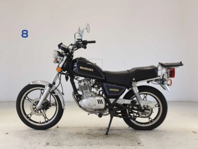 Suzuki GN125H