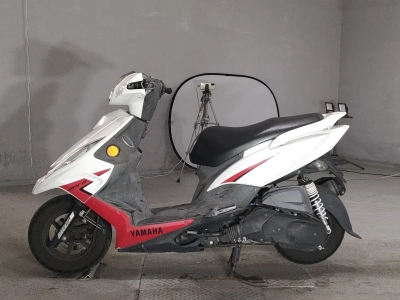 Yamaha GTR125