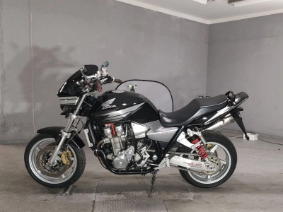 Honda CB1300SF