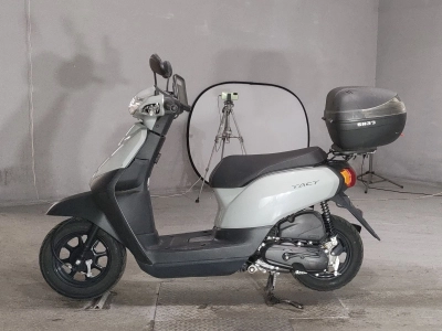 Honda  TACT  BASIC 