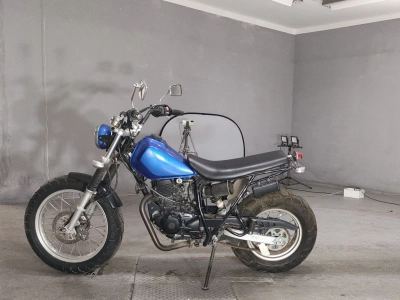 Yamaha TW225