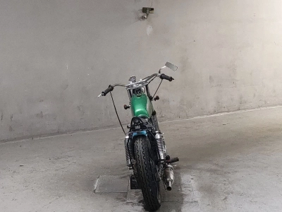 Yamaha SR400-1