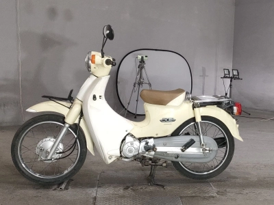 Honda SUPER CUB110