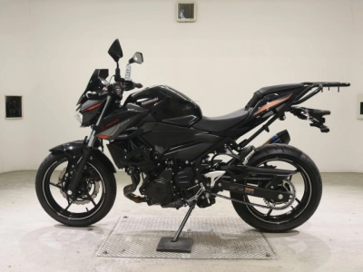 Kawasaki Z400-2