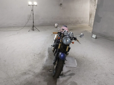 Kawasaki ZRX400