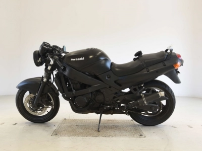 Kawasaki ZZR400-2