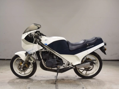 Suzuki RG250 GAMMA (SHO LOUIS  NOT EQUIPPED )