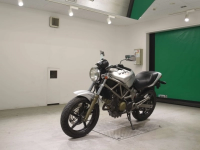Honda VTR250