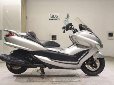 Yamaha MAJESTY 250-4