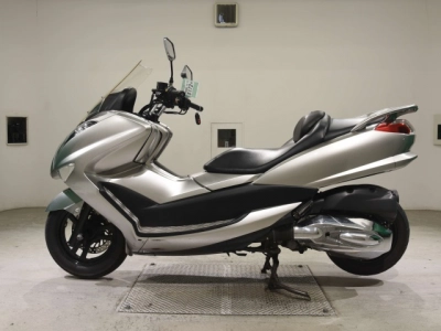 Yamaha MAJESTY 250-4