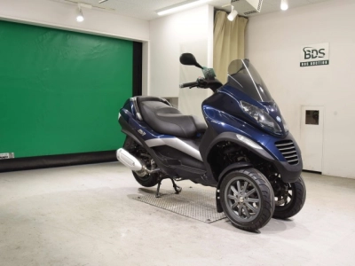 Piaggio PIAGGIO MP3 250