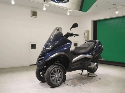 Piaggio PIAGGIO MP3 250
