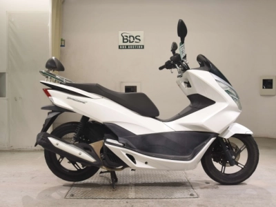 Honda PCX125-2
