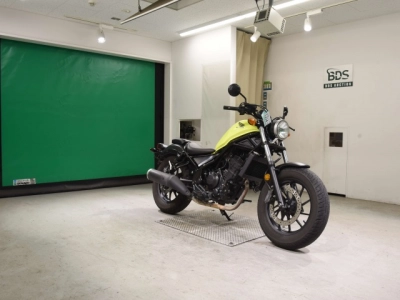 Honda REBEL