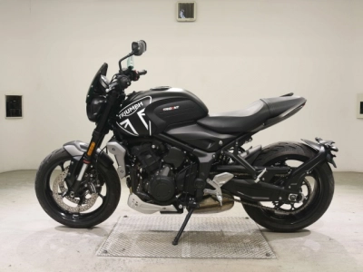 Triumph  TRIUMPH  TRIDENT 660