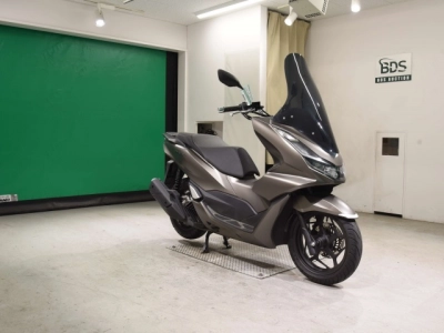 Honda PCX125-4