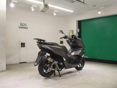 Honda PCX125-4