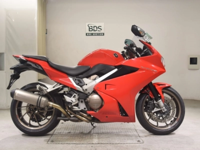 Honda VFR800F