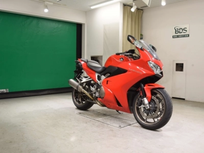 Honda VFR800F