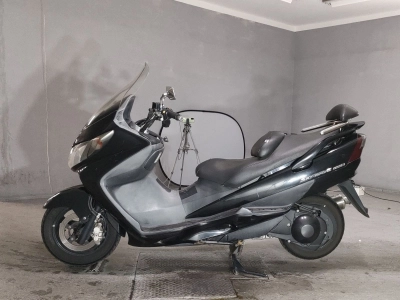 Suzuki SKYWAVE 400S