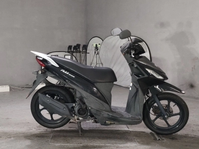 Suzuki ADDRESS V110