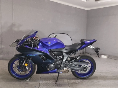 Yamaha YZF-R7
