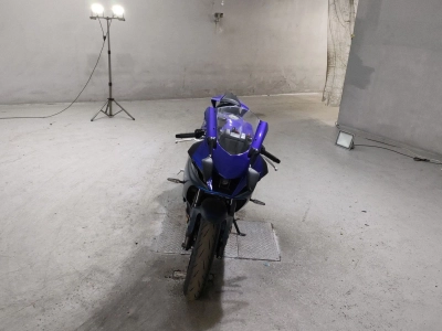 Yamaha YZF-R7