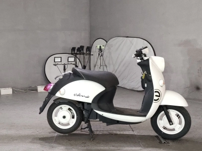 Yamaha E- VINO 
