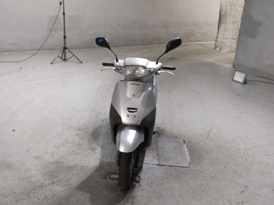 Honda  TACT  BASIC 