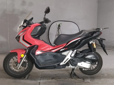 Honda ADV150
