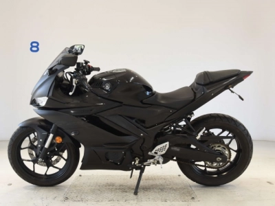 Yamaha YZF-R25A