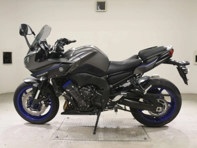 Yamaha FZ8-SA