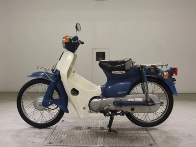 Honda C50