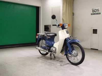 Honda C50