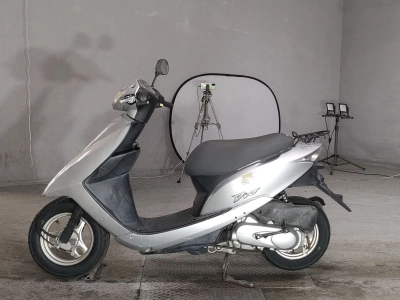 Honda DIO