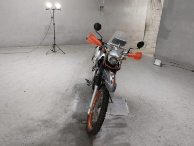 Yamaha SEROW 250