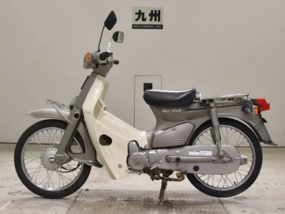 Honda C50-E