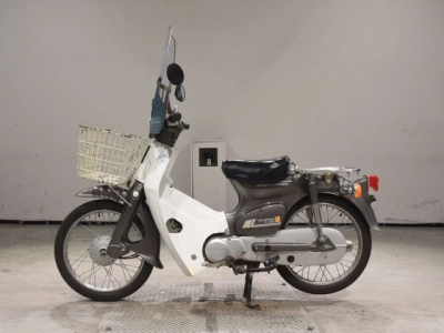Honda C50