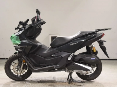 Honda ADV160