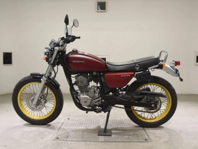 Honda CB223S