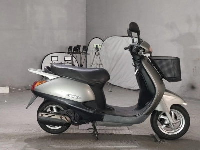 Honda LEAD 100