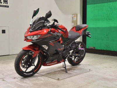 Kawasaki NINJA400-2