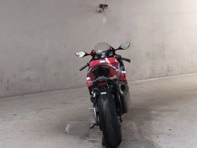 Honda CBR1000RR-R SP