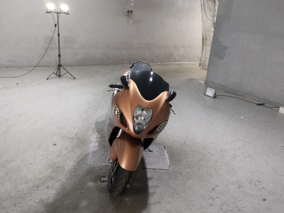 Suzuki GSX1300R HAYABUSA