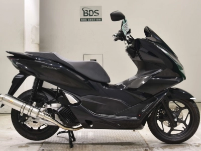 Honda PCX125-4