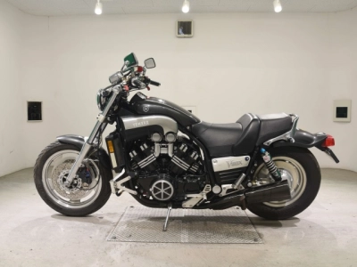 Yamaha V-MAX