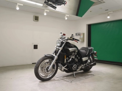 Yamaha V-MAX
